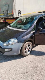 Fiat Punto EVO 1.4 55 kw RV:2009 - 17