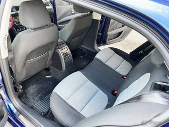 ŠKODA SUPERB II.AMBITION 1.8TSI KOUPENO ČR 143.000KM - 17