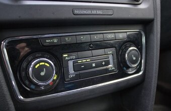 ŠKODA SUPERB 2.0 TDI DSG - 17