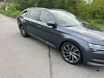 Superb 3 Facelift 2.0tdi Dsg - 17