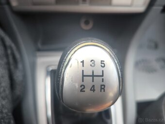 ford focus combi 1,6tdci 2010 - 17