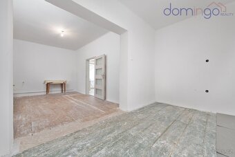 Prodej domu s rozsáhlými pozemky a stavebním potenciálem - 17