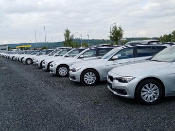 BMW 320 d Kombi Aut. LiveCock LED DAB PDC NAV AL 6/22 - 17