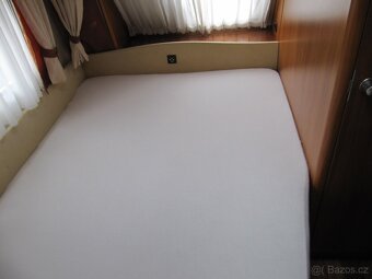 Prodám karavan Hobby 540 ufe,r.v.2010 + mover, markýza, stan - 17