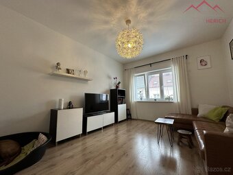 Pronájem ŘRD 5+1 (285 m2) Šafaříkova, Chomutov - 17