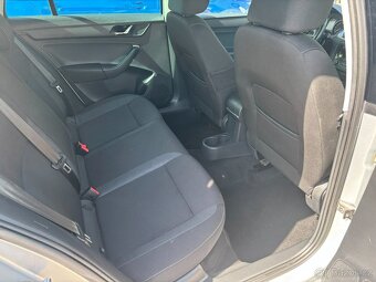 Škoda Rapid 1.2 Tsi 77kw r.v. 2015, Serviska - 17