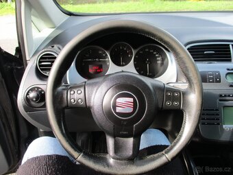 SEAT ALTEA 1.6 MPi - Tažné zařízení - 17