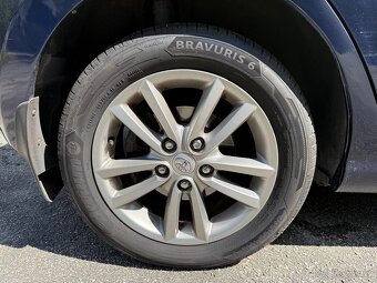Toyota Auris 1.4 D-4D 66kw, NOVÁ STK - 17