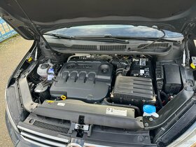 ►► VW TOURAN 2,0 TDI - 110 kW, NAVI, APPLECAR,TAŽNÉ◄ - 17