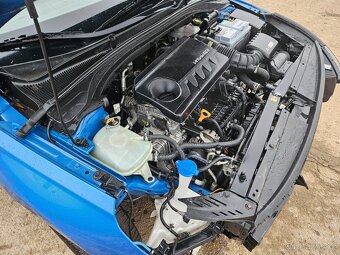 Hyundai i30 Fastback 1.4 103kW T-GDI 2018 - 17