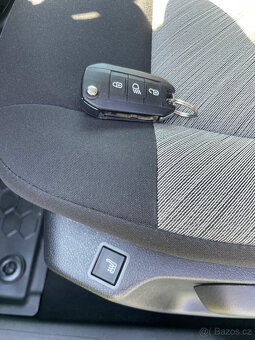 Citroën Berlingo XL 1.2 PureTech, 7míst, automat, záruka - 17