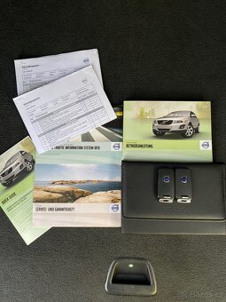 Volvo XC60 2.4 D5 AWD - 17