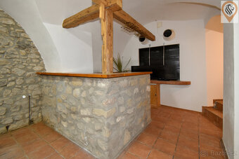 Investiční příležitost – historický objekt na Staroměstském - 17