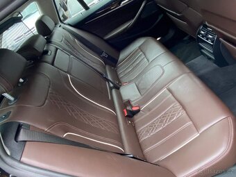 BMW 520d xDrive Touring LuxuryLine 2018 122tkm 4x4 klima ČR - 17
