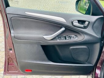 Ford S-MAX 2.0TDCi 103KW MANUÁL VÝHŘEV SENZORY - 17