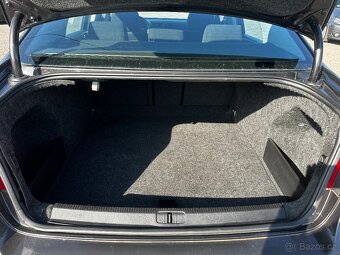 VW PASSAT 2,0FSI - PO SERVISE - PŮVOD ČR - UDRŽOVANÝ STAV - 17