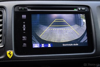 Honda HRV benzín s automatickou prevodovkou v najvyššej výba - 17