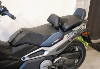 Kymco CV3 550i ABS-stroj od nás,1.maj,490km,ŘP B,KRÁSNÝ STAV - 17