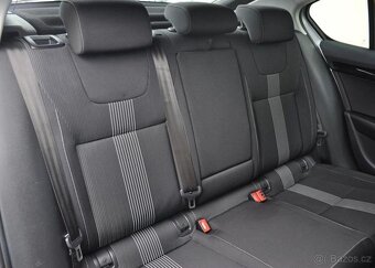 Škoda Octavia 2,0TDi STYLE & DYNAMIC ČR - 17