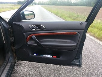 Škoda Superb 1.9TDi, 96kw, manuál - 17