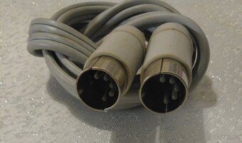 Kabely všeho druhu... - 17