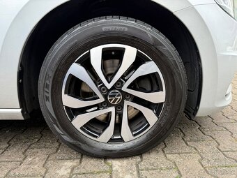 VW Touran Comfortline 2.0TDI 110kW DSG ACC- záruka Autodraft - 17