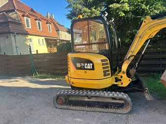 Cat 302.7D Minibagr 3T s naklápěcí hlavou - 17