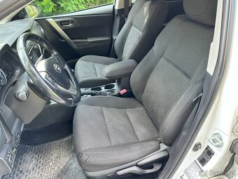 Toyota Auris COMBI- rv2013- 1.6 97kw- 112000km - 17