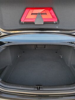 Audi A6 2,0 TDi, manuální převodovka, nová STK - 17