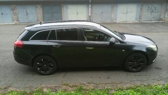 Opel Insignia 2.0 CDTi 118 kW, kombi - 17