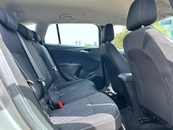 Opel Astra Sports Tourer, 2018, najeto 114 023, šedá - 17