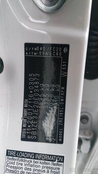 Toyota Auris 2013, 1.6 97kw benzín - 17