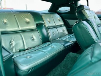 Lincoln Mark IV 1976 7.5 liter V8 - 17