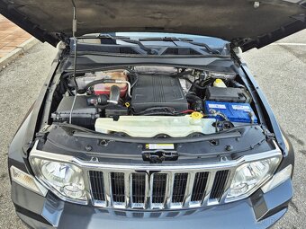 JEEP CHEROKEE 2.8 CRD 147KW 1MAJITEL ROK 2011 LIMITED VÝHŘEV - 17