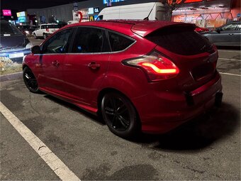 Ford focus look ST - 17
