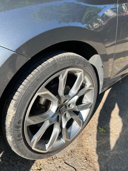 SEAT LEON 2015 ROK - 17