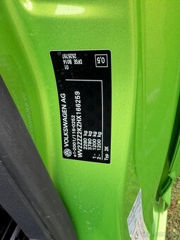 VOLKSWAGEN CADDY 2,0 TDI 4x4 - 90 KW, TOP STAV, TAŽNÉ - 17