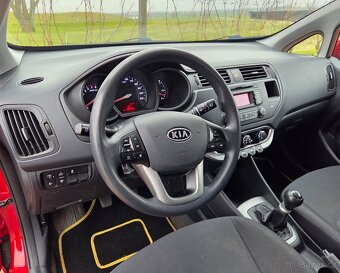 Kia Rio 1.2 16V 51KW/70 koní R.V.10/2011 - 17