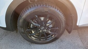 KIA Sportage 1.6 CRDi EXCLUSIVE -1.maj-ČR-TZ - 17