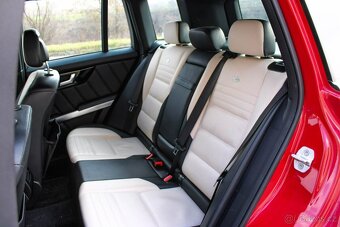 Mercedes-Benz GLK 350 CDI BlueEFFICIENCY 4MATIC A/T - 17