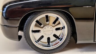 1:18 FORD FORTY NINE - 17