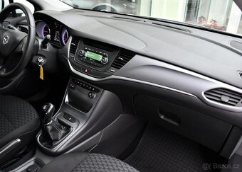 Opel Astra 1.6CDTi FLEET SELECTION ST ČR - 17