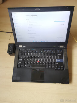 Lenovo Thinkpad T420 - OK kromě klávesnice - 17