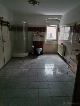 Rodinný dům pro 3 rodiny - 17