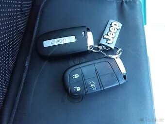 Jeep Grand Cherokee Overland 3,0 V6 CRD - 17