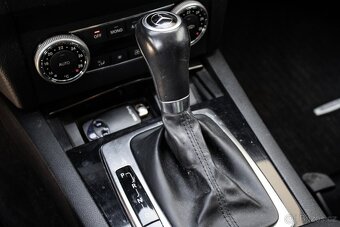 Mercedes-Benz GLK 250 CDI BLUE 4MATIC A/T - 17
