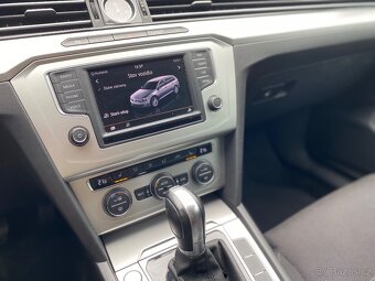VW Passat B8 kombi / Variant 1.6 TDi 88kW DSG ACC - 17