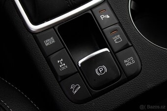 Kia Sportage 2.0 CRDi + 48V (Mild Hybrid) V ZÁRUKE - 17