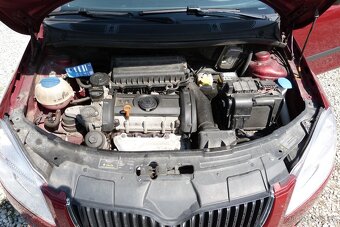 Škoda Fabia 1.6i 77kw - 17