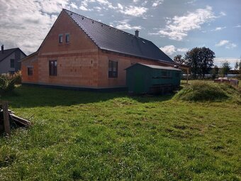 Prodej rodinného domu ve výstavbě v obci Domanín u Třeboně - 17